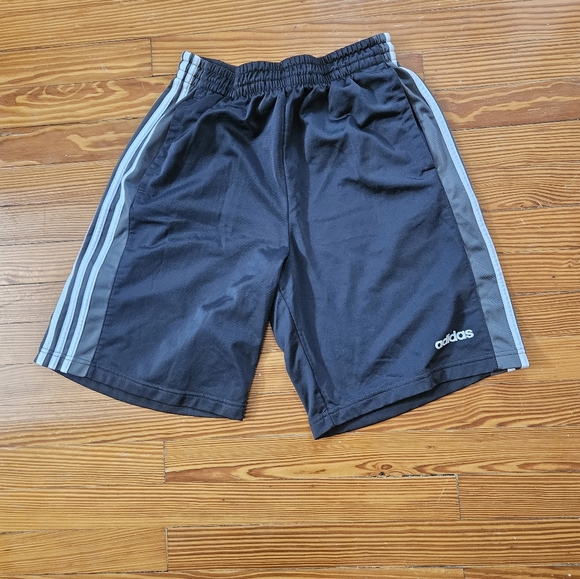 Adidas Shorts - Picture 1 of 1